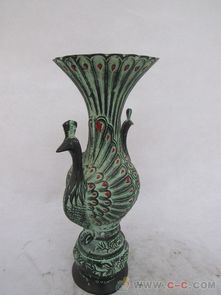 青銅禮韻，鳳舞華章 孔雀鳳凰瓶的藝術(shù)價值與多元應(yīng)用